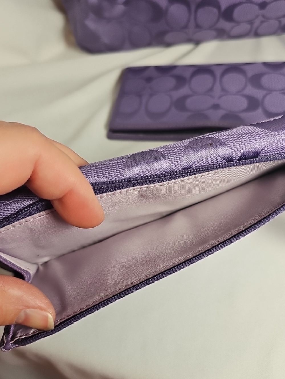 Coach Purple Signature Tote with Matching Wallet and Checkbook Cover - Picture 12 of 16